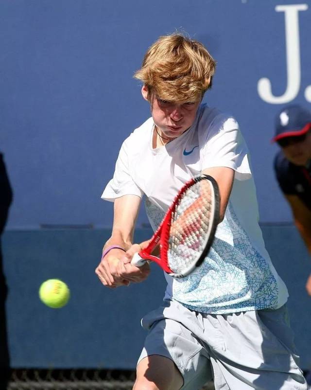 调整战术 调整战术